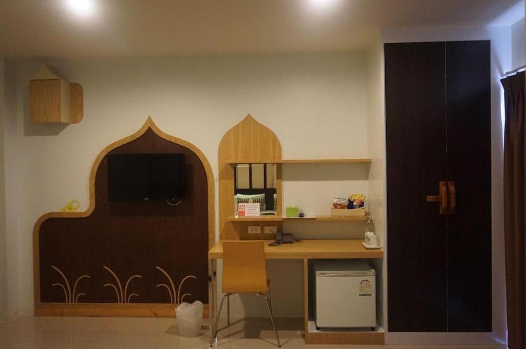 The Rice Hotel Roi Et Luaran gambar