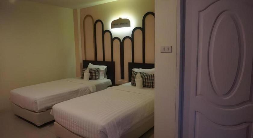 The Rice Hotel Roi Et Luaran gambar