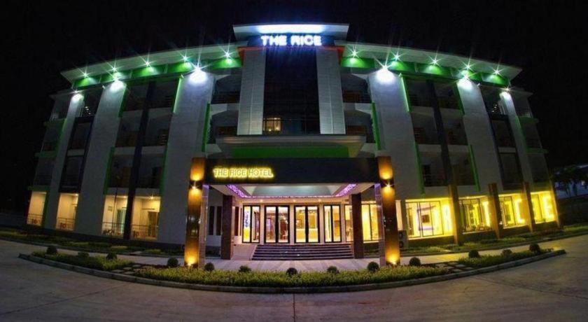 The Rice Hotel Roi Et Luaran gambar