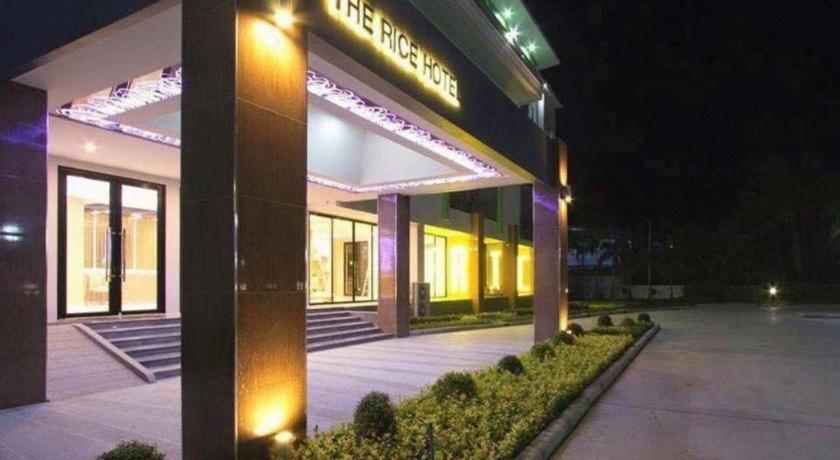 The Rice Hotel Roi Et Luaran gambar