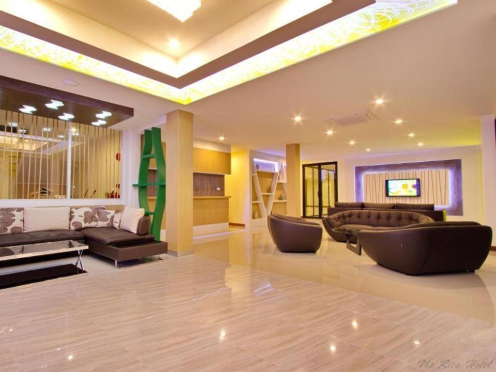 The Rice Hotel Roi Et Luaran gambar