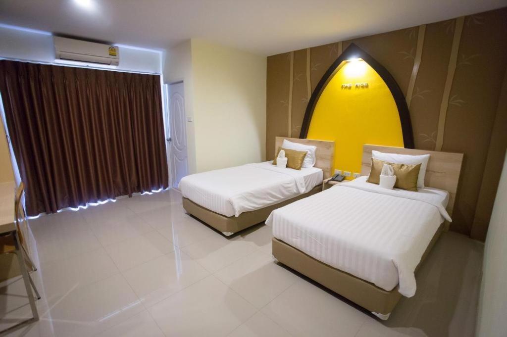 The Rice Hotel Roi Et Luaran gambar