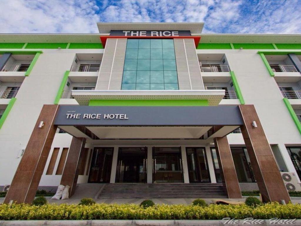 The Rice Hotel Roi Et Luaran gambar