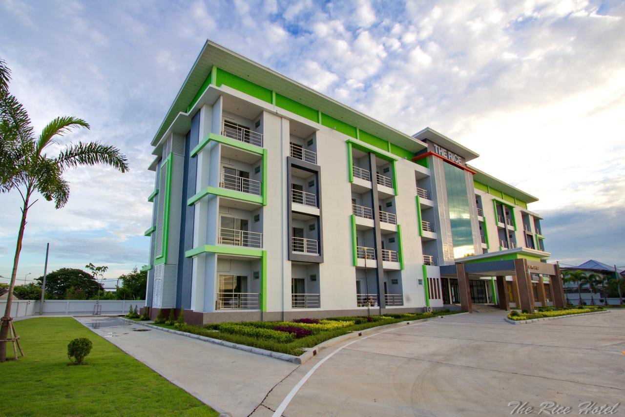 The Rice Hotel Roi Et Luaran gambar