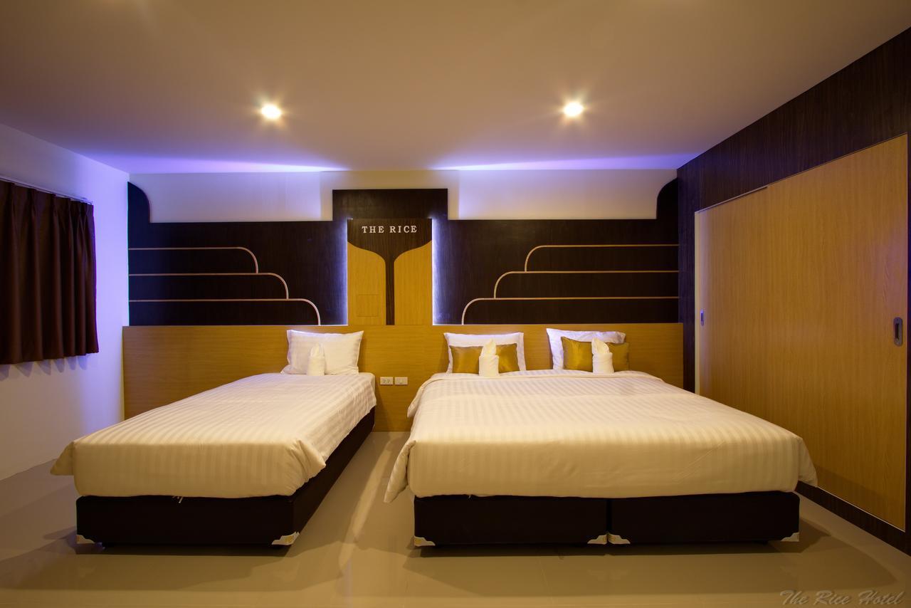 The Rice Hotel Roi Et Luaran gambar